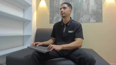 Ryan online show from 11-05-25, 12:38