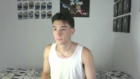 Snapshot of ryan_valentine17 chatting on 07-15-26, 10:26 ryan online show from 07-15-26, 10:26