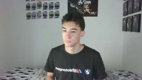 Snapshot of ryan_valentine17 chatting on 07-16-26, 08:48 ryan online show from 07-16-26, 08:48