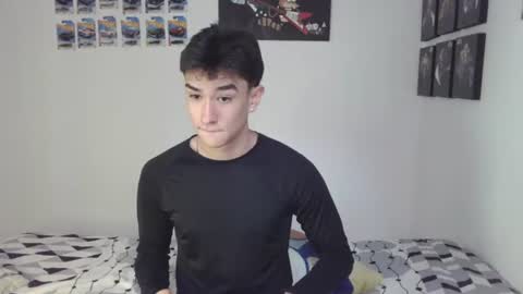 Snapshot of ryan_valentine17 chatting on 07-21-26, 08:33 ryan online show from 07-21-26, 08:33