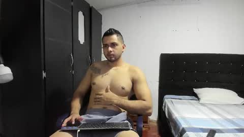 Snapshot of ryan_xc1 chatting on 10-14-25, 01:28 ryan_xc1 online show from 10-14-25, 01:28