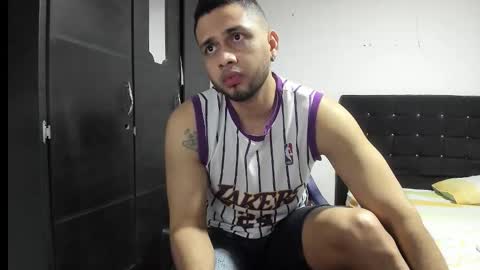 Snapshot of ryan_xc1 chatting on 11-21-25, 04:00 ryan_xc1 online show from 11-21-25, 04:00