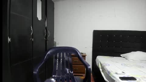 Snapshot of ryan_xc1 chatting on 11-26-25, 02:23 ryan_xc1 online show from 11-26-25, 02:23