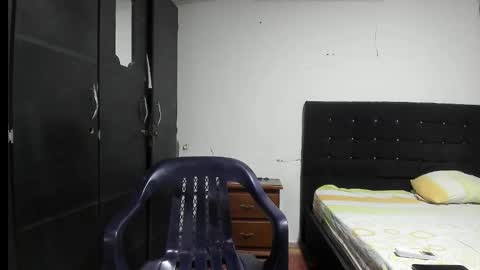 Snapshot of ryan_xc1 chatting on 11-29-25, 02:25 ryan_xc1 online show from 11-29-25, 02:25