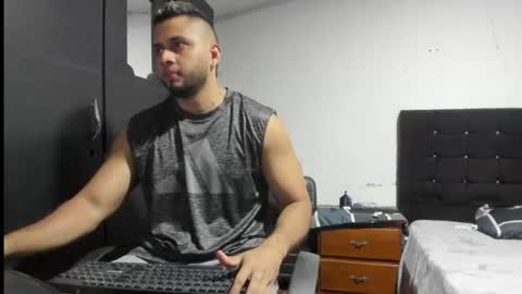 ryan_xc1 online show from 07-27-26, 03:02