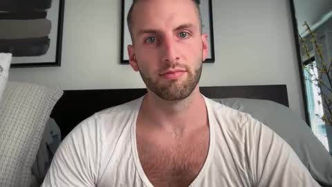 Ryan  Chad online show from 04-27-26, 07:01