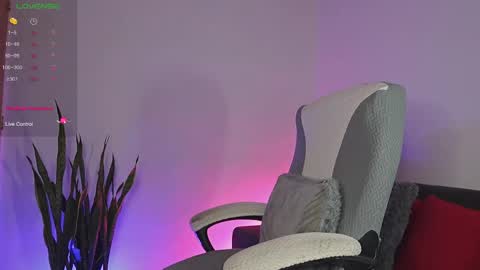 Snapshot of ryanboy30 chatting on 05-14-26, 03:19 ryanboy30 online show from 05-14-26, 03:19