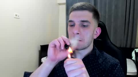 Andrew C. online show from 04-12-26, 08:25