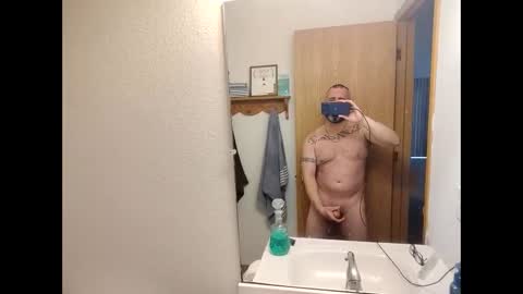 Snapshot of ryanihde2025 chatting on 02-09-26, 10:14 ryanihde2025 online show from 02-09-26, 10:14