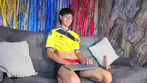 ryann_wolf online show from 06-17-26, 08:21