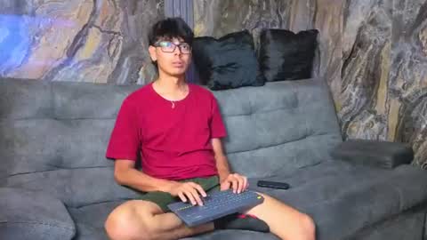 ryann_wolf online show from 07-07-26, 06:01