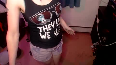 Snapshot of ryff_burnz chatting on 01-08-26, 10:01 Ryff Burnz online show from 01-08-26, 10:01