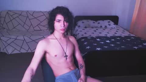 Snapshot of rylanstone chatting on 10-13-25, 09:09 Rylan online show from 10-13-25, 09:09