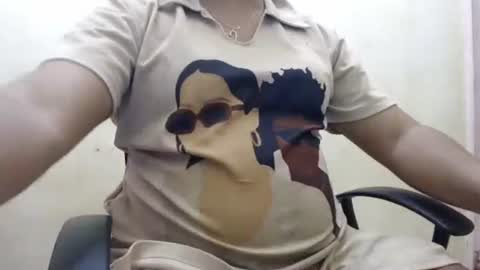 Snapshot of rylle_asian chatting on 02-27-26, 11:10 rylle_asian online show from 02-27-26, 11:10