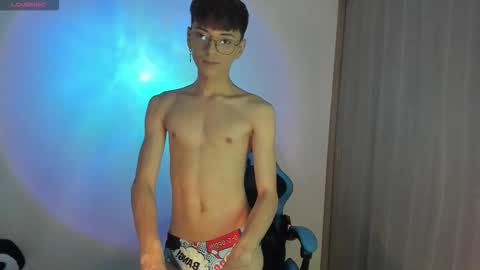 RYO BLEU online show from 03-07-26, 04:09