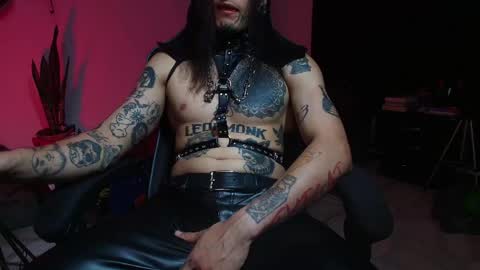 leopmonk help me reach 100 thumbs up online show from 05-24-26, 02:16