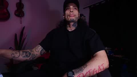 Snapshot of ryuk_it chatting on 06-30-26, 02:34 leopmonk help me reach 100 thumbs up online show from 06-30-26, 02:34