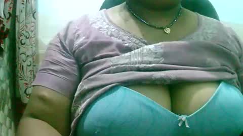 HotLovers online show from 10-15-25, 10:32