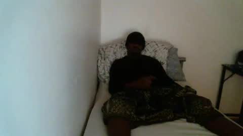 s8ukme90 online show from 10-01-25, 07:09