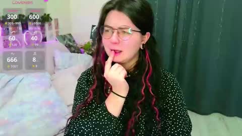 Snapshot of s_katekisa_ss chatting on 02-16-26, 04:47 Kate online show from 02-16-26, 04:47