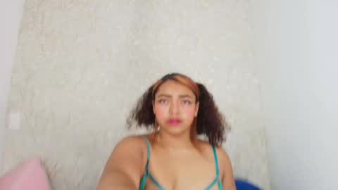 Snapshot of s_sofia_ chatting on 09-25-25, 07:28 s_sofia_ online show from 09-25-25, 07:28