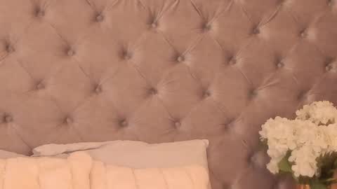 Saamy Reyes online show from 03-22-26, 06:33