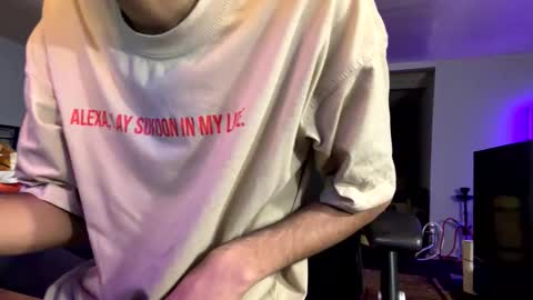 Snapshot of saasbutt chatting on 01-06-26, 12:14 saasbutt online show from 01-06-26, 12:14