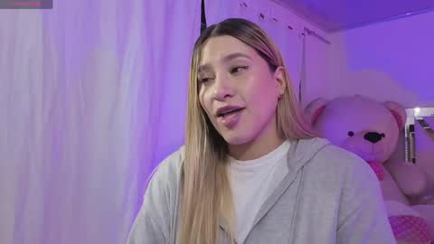 saaya_tay online show from 04-06-26, 03:15