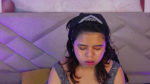 Snapshot of sabinamerchetti_ chatting on 09-11-25, 02:22 Sabina Merchetti online show from 09-11-25, 02:22