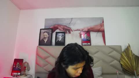 Snapshot of sabinamerchetti_ chatting on 10-19-25, 02:45 Sabina Merchetti online show from 10-19-25, 02:45