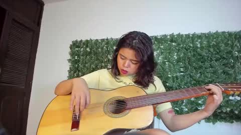 Snapshot of sabinamerchetti_ chatting on 02-04-26, 09:31 Sabina Merchetti online show from 02-04-26, 09:31