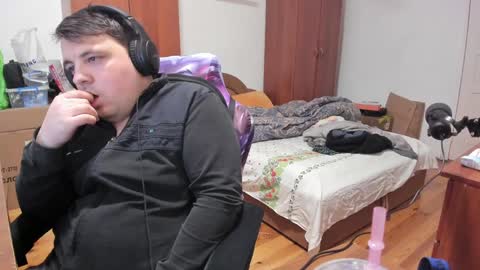 1141323  my Lord Mister Max   moms treasure online show from 01-03-25, 04:55