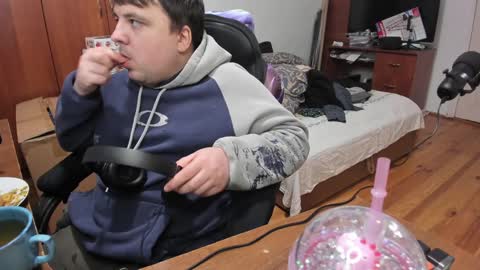 1141323  my Lord Mister Max   moms treasure online show from 01-05-25, 03:32