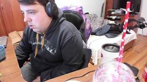 1141323  my Lord Mister Max   moms treasure online show from 01-08-25, 05:59