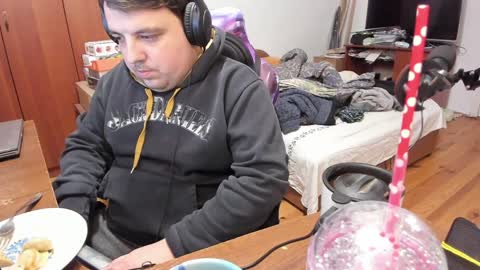 1141323  my Lord Mister Max   moms treasure online show from 01-11-25, 05:10