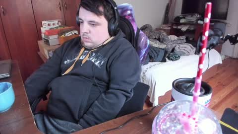 1141323  my Lord Mister Max   moms treasure online show from 01-11-25, 11:12