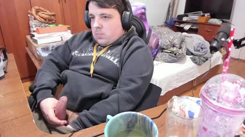 1141323  my Lord Mister Max   moms treasure online show from 01-21-25, 12:29