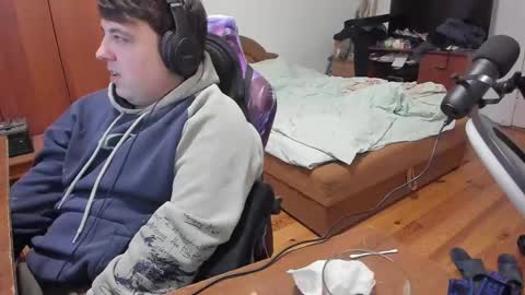 1141323  my Lord Mister Max   moms treasure online show from 02-12-25, 09:01