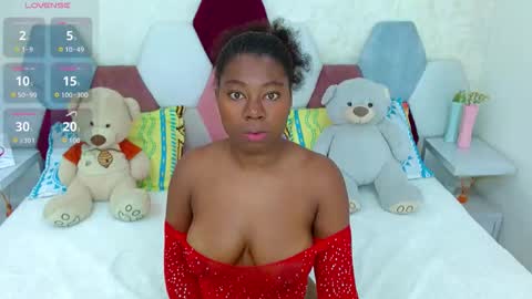 sabriana_smith1 online show from 04-21-26, 03:57