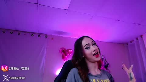 Snapshot of sabriina_fox999 chatting on 04-05-26, 08:22 sabrina fox online show from 04-05-26, 08:22