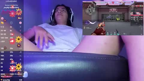 Snapshot of sabrina_chester_02 chatting on 11-06-25, 09:15 Angie online show from 11-06-25, 09:15