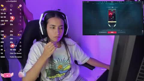 Snapshot of sabrina_chester_02 chatting on 11-11-25, 02:22 Angie online show from 11-11-25, 02:22