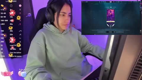 Snapshot of sabrina_chester_02 chatting on 11-28-25, 06:54 Angie online show from 11-28-25, 06:54