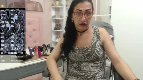 SABRINA online show from 11-23-25, 01:11