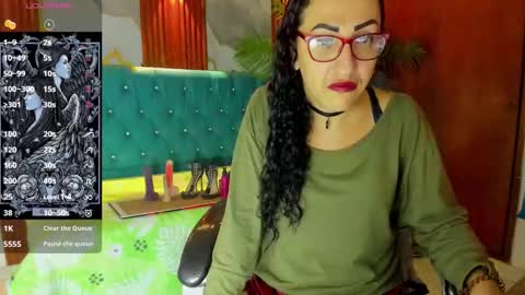 SABRINA online show from 11-30-25, 12:53