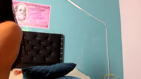 Snapshot of sabrina_hot77 chatting on 01-10-25, 11:33 sabrina_hot77 online show from 01-10-25, 11:33