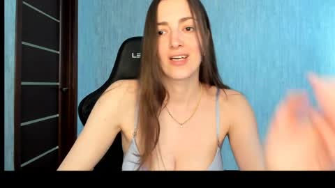 Snapshot of sabrina_mur chatting on 05-17-26, 08:12 sabrina_mur online show from 05-17-26, 08:12