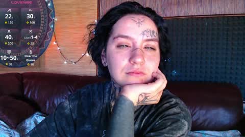 Lilith Solar online show from 04-02-26, 10:57