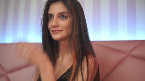 Snapshot of sabrinakali chatting on 01-19-25, 01:21 Sabrina online show from 01-19-25, 01:21