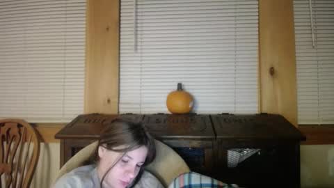 Sabrina online show from 10-19-25, 02:45